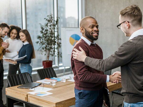 Partageons des Histoires Inspirantes : Les Voix de l’Espoir et de la Solidarité